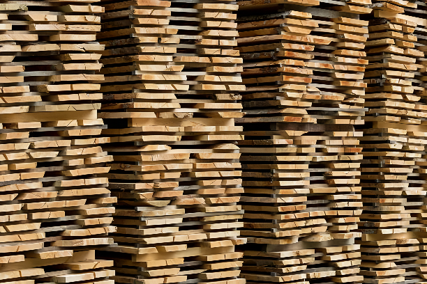 Струпани дъски от дървен материал